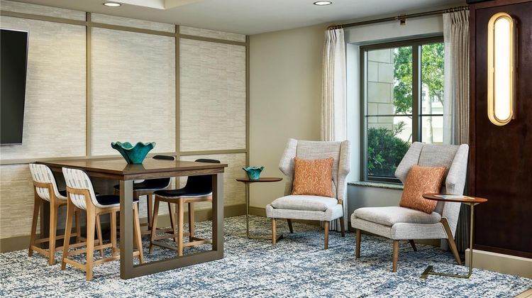 Hampton Inn & Suites Destin Lobby