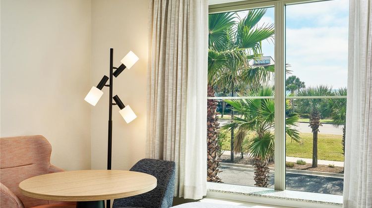 Hampton Inn & Suites Destin Room