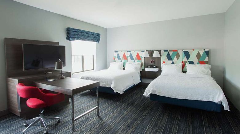 <b>Hampton Inn & Suites Ankeny Room</b>. Images powered by <a href="https://iceportal.shijigroup.com/" title="IcePortal" target="_blank">IcePortal</a>.