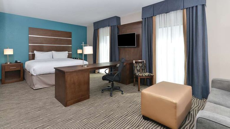 <b>Hampton Inn & Suites Des Moines Downtown Room</b>. Images powered by <a href="https://iceportal.shijigroup.com/" title="IcePortal" target="_blank">IcePortal</a>.