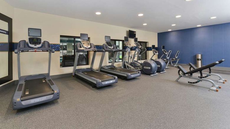 <b>Hampton Inn & Suites Des Moines Downtown Health</b>. Images powered by <a href="https://iceportal.shijigroup.com/" title="IcePortal" target="_blank">IcePortal</a>.