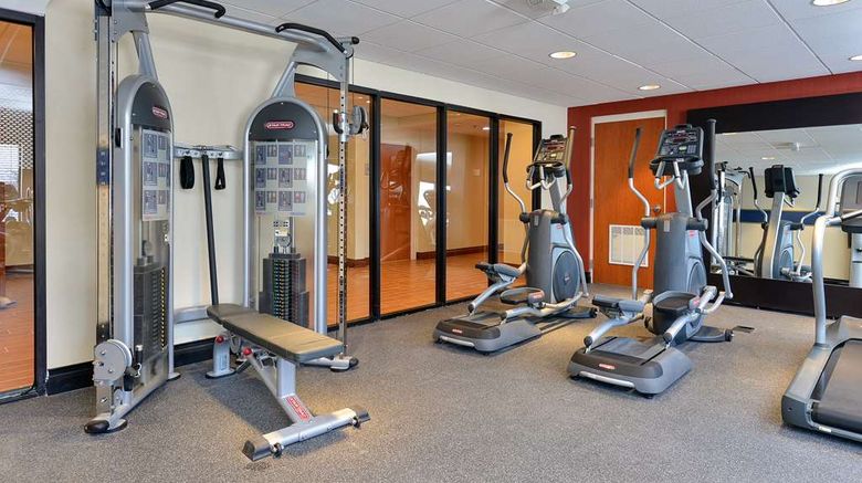 <b>Hampton Inn Detroit/Auburn Hills South Health</b>. Images powered by <a href="https://iceportal.shijigroup.com/" title="IcePortal" target="_blank">IcePortal</a>.