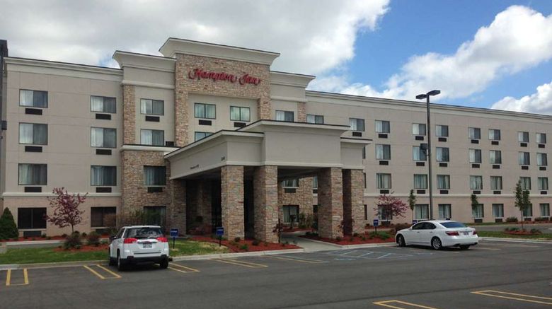 Hampton Inn Detroit/Auburn Hills South Exterior. Images powered by <a href="https://iceportal.shijigroup.com" target="_blank" rel="noopener">Ice Portal</a>.