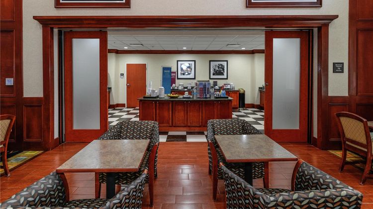Hampton Inn & Stes Detroit/Chesterfield Restaurant