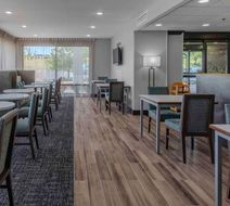 Hampton Inn Detroit-Northville Lobby