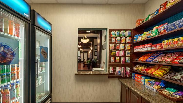 Hampton Inn Detroit Roseville Restaurant