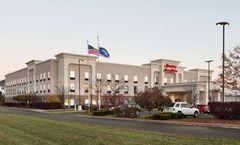 Hampton Inn & Suites Sterling Heights