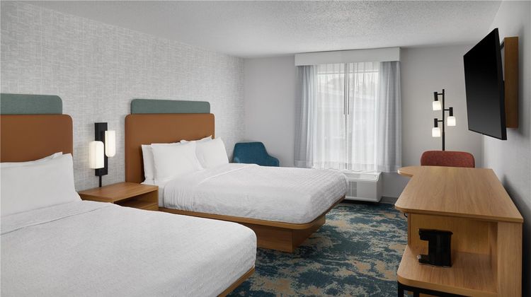 Hampton Inn & Suites Sterling Heights Room