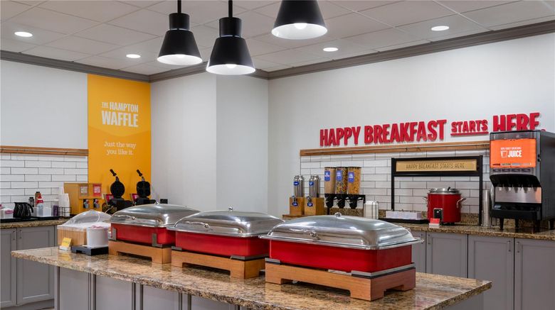 <b>Hampton Inn Detroit/Southgate Restaurant</b>. Images powered by <a href="https://iceportal.shijigroup.com/" title="IcePortal" target="_blank">IcePortal</a>.