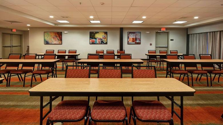 <b>Homewood Suites by Hilton DuBois Meeting</b>. Images powered by <a href="https://iceportal.shijigroup.com/" title="IcePortal" target="_blank">IcePortal</a>.
