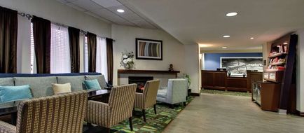 Hampton Inn-DuBois Lobby