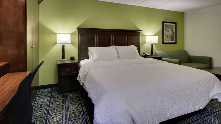 Hampton Inn-DuBois Room