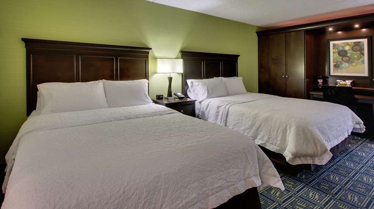 Hampton Inn-DuBois Room