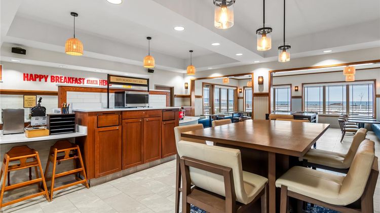 Hampton Inn Duluth Restaurant