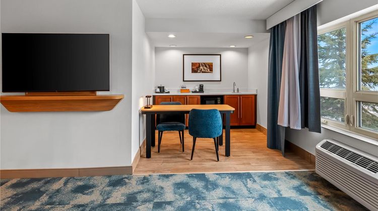 Hampton Inn Duluth Other
