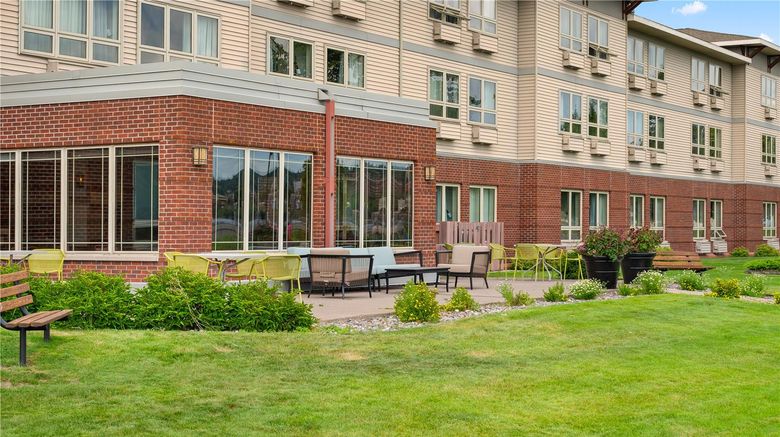 <b>Hampton Inn Duluth Exterior</b>. Images powered by <a href="https://iceportal.shijigroup.com/" title="IcePortal" target="_blank">IcePortal</a>.