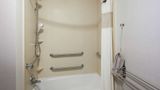 Hampton Inn & Suites Davenport Room