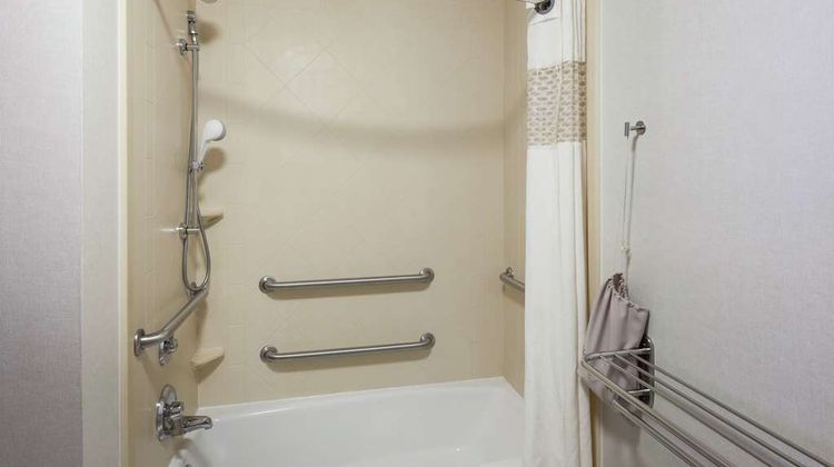 Hampton Inn & Suites Davenport Room