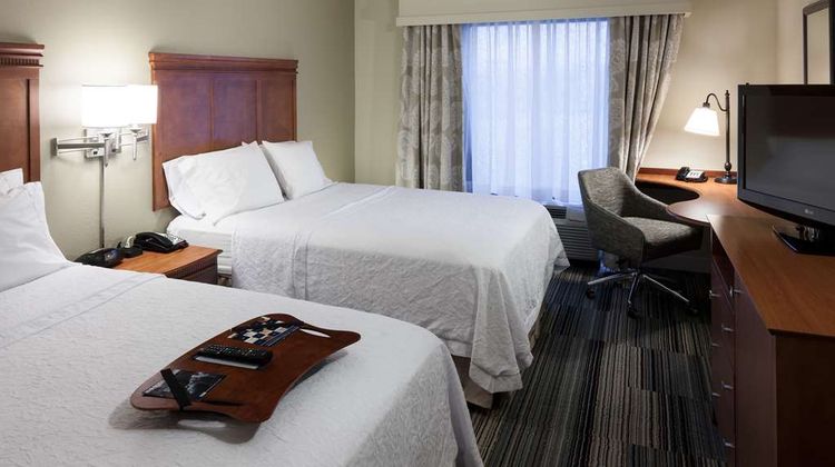 Hampton Inn & Suites Davenport Room