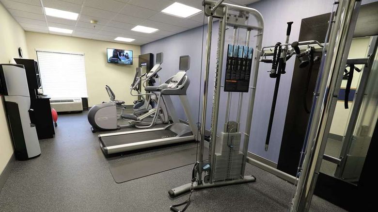 <b>Hampton Inn Dyersburg Health</b>. Images powered by <a href="https://iceportal.shijigroup.com/" title="IcePortal" target="_blank">IcePortal</a>.
