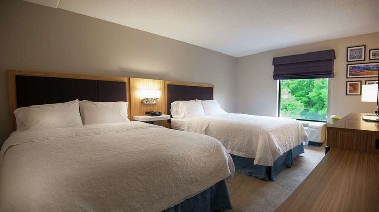 Hampton Inn Doylestown Room
