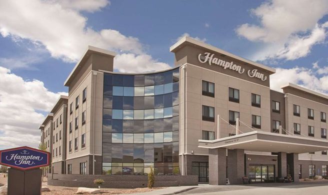 Hampton Inn Kearney Exterior