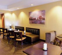 Hampton Inn Eau Claire-University Area Lobby