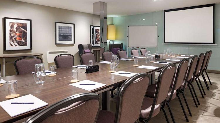 DoubleTree by Hilton Edinburgh City Meeting