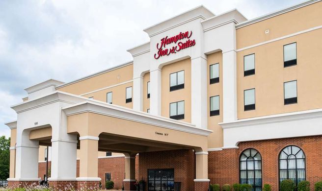 Hampton Inn & Suites Effingham Exterior