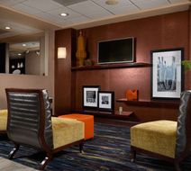 Hampton Inn Eagle Pass Lobby