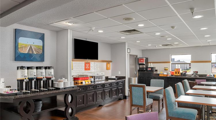Hampton Inn Elkhart Restaurant