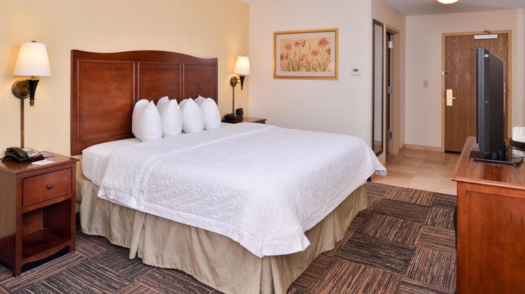 Hampton Inn Elkhart Room