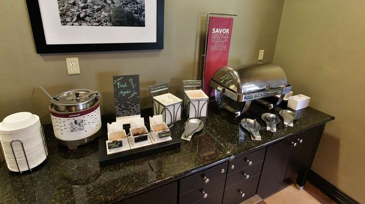 Hampton Inn & Suites - Middlebury Restaurant