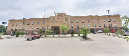 Hampton Inn & Suites - Middlebury Exterior