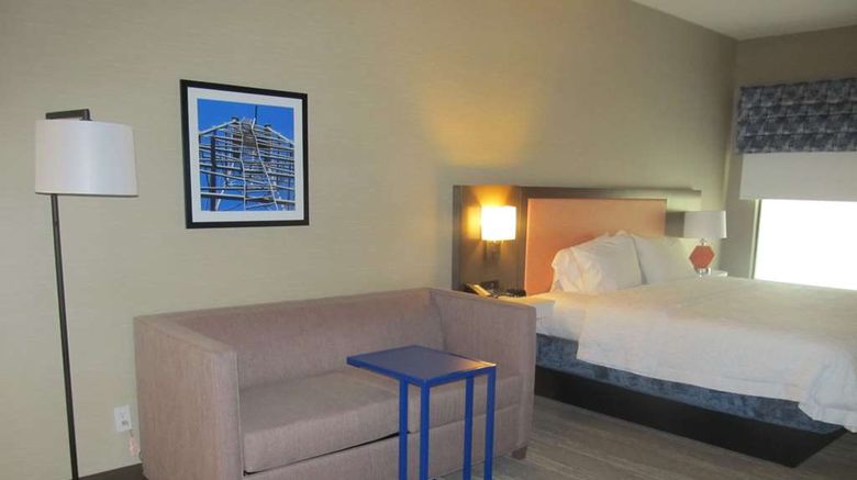 <b>Hampton Inn El Dorado Room</b>. Images powered by <a href="https://iceportal.shijigroup.com/" title="IcePortal" target="_blank">IcePortal</a>.