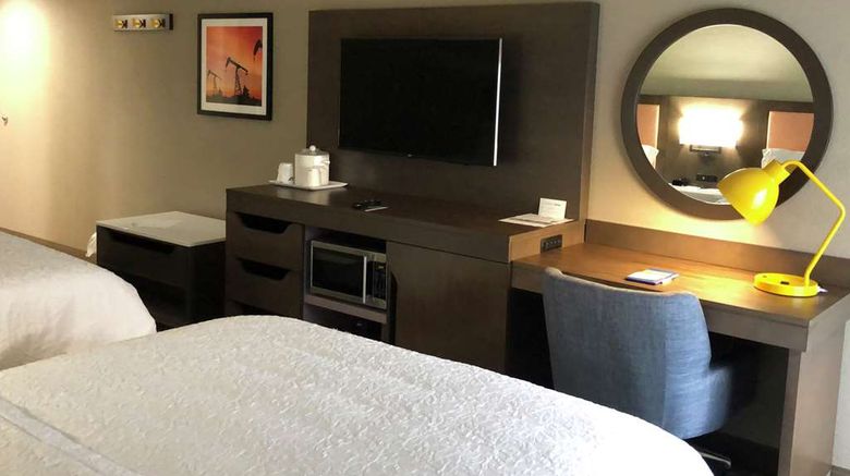 <b>Hampton Inn El Dorado Room</b>. Images powered by <a href="https://iceportal.shijigroup.com/" title="IcePortal" target="_blank">IcePortal</a>.