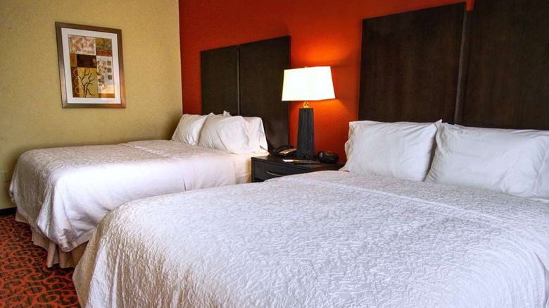 <b>Hampton Inn & Suites - Elk City Room</b>. Images powered by <a href="https://iceportal.shijigroup.com/" title="IcePortal" target="_blank">IcePortal</a>.