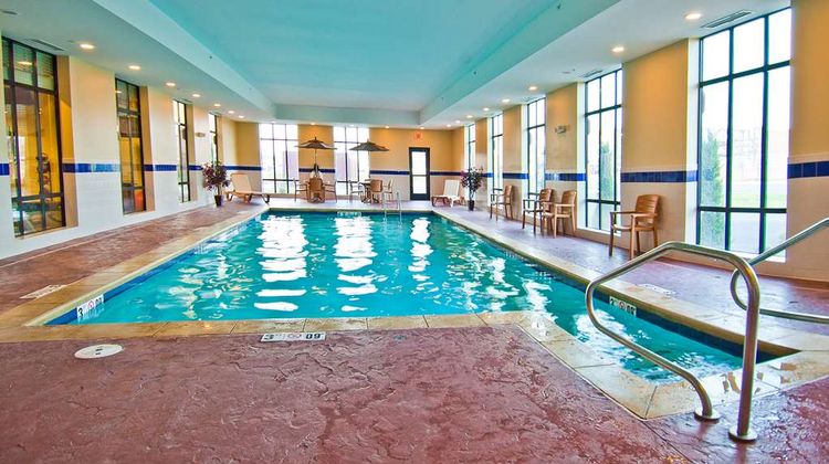 Hampton Inn & Suites - Elk City Pool