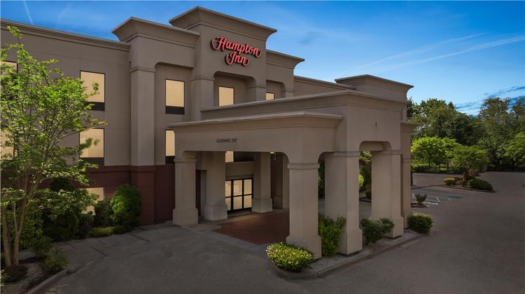 Hampton Inn Elkton Exterior