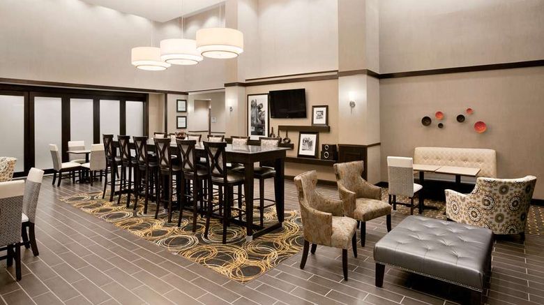 <b>Hampton Inn & Suites - Mansfield Lobby</b>. Images powered by <a href="https://iceportal.shijigroup.com/" title="IcePortal" target="_blank">IcePortal</a>.