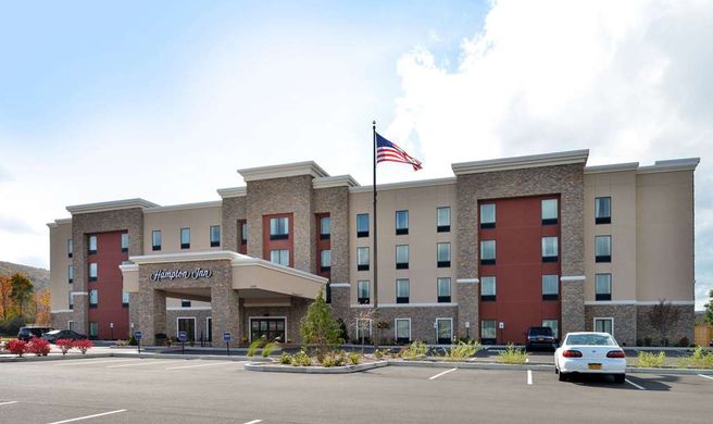 Hampton Inn Corning/Painted Post Exterior