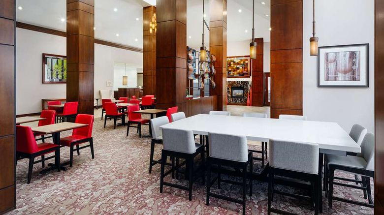 <b>Hilton Garden Inn El Paso Airport Restaurant</b>. Images powered by <a href="https://iceportal.shijigroup.com/" title="IcePortal" target="_blank">IcePortal</a>.
