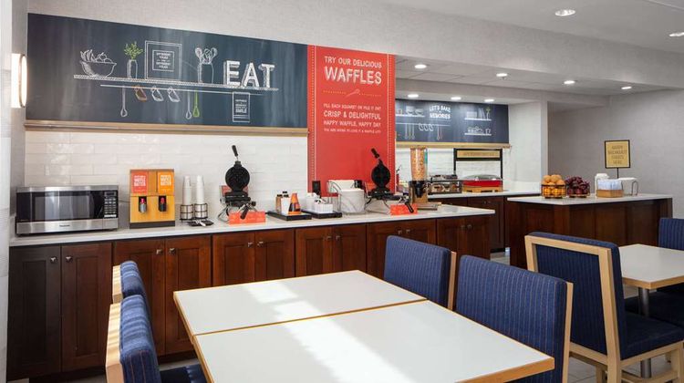 Hampton Inn & Suites El Paso-Airport Restaurant
