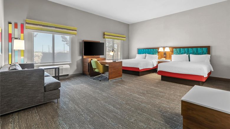 <b>Hampton Inn & Suites El Paso West Room</b>. Images powered by <a href="https://iceportal.shijigroup.com/" title="IcePortal" target="_blank">IcePortal</a>.