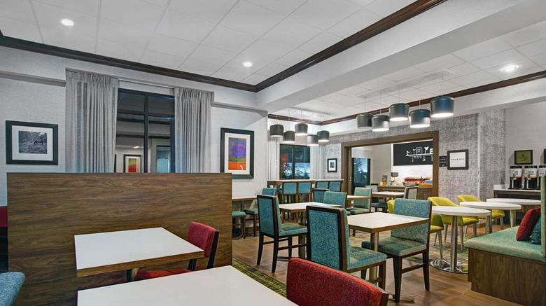 <b>Hampton Inn Keokuk Restaurant</b>. Images powered by <a href="https://iceportal.shijigroup.com/" title="IcePortal" target="_blank">IcePortal</a>.