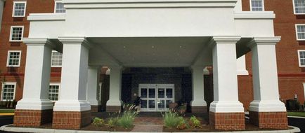 Hampton Inn Easton Exterior