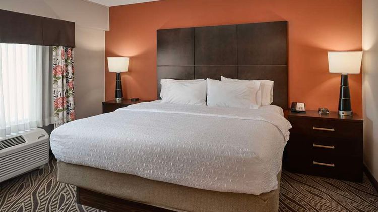 Hampton Inn Evansville Airport Room