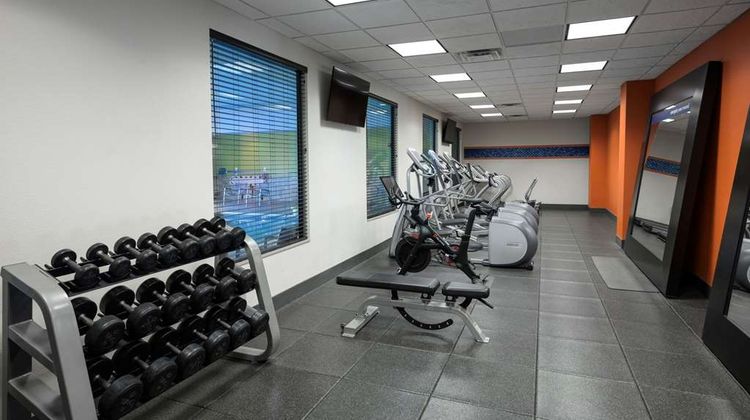 Hampton Inn Evansville Airport Health