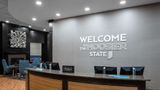Hampton Inn Evansville Airport Lobby