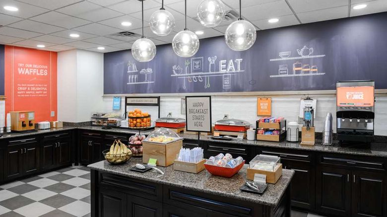 <b>Hampton Inn Evansville Airport Restaurant</b>. Images powered by <a href="https://iceportal.shijigroup.com/" title="IcePortal" target="_blank">IcePortal</a>.